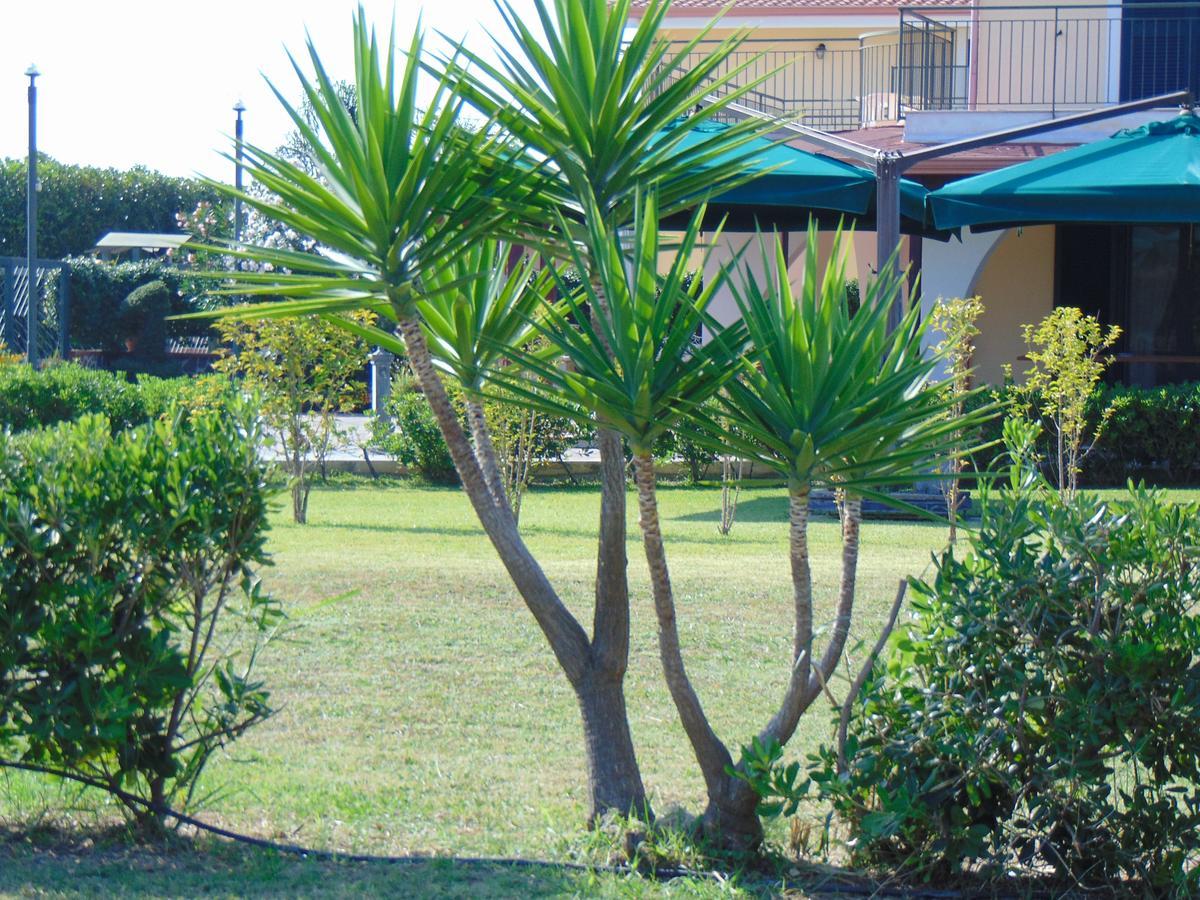 Villa Celeste B&B Pontecagnano Bagian luar foto