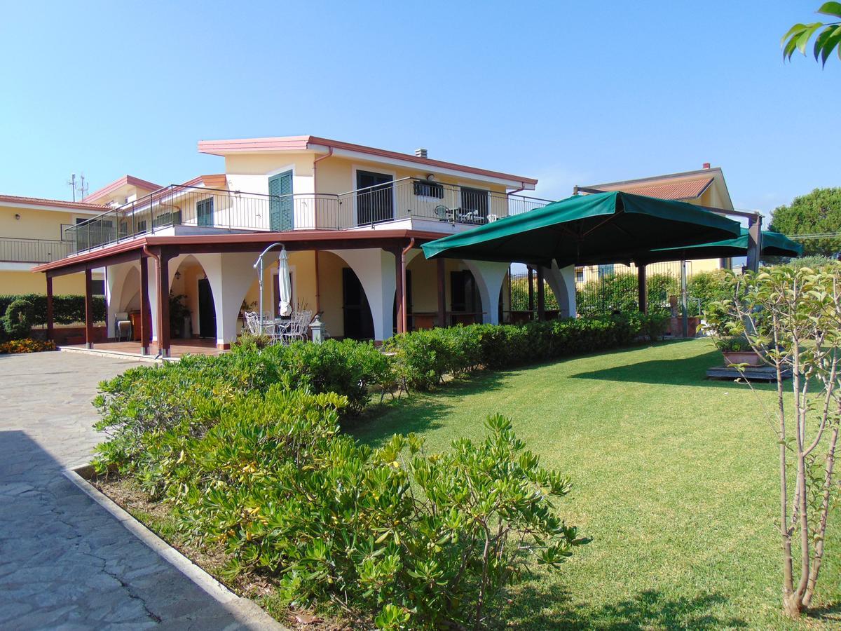 Villa Celeste B&B Pontecagnano Bagian luar foto